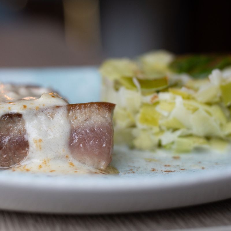 Photo du filet de thon et sa fondue de poireaux, menu spécial coupe du monde